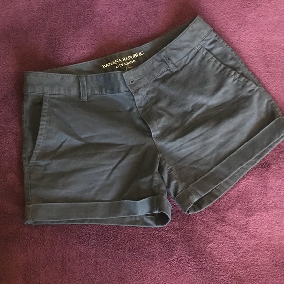 Banana Republic Pants - Woman Banana Republic Shorts